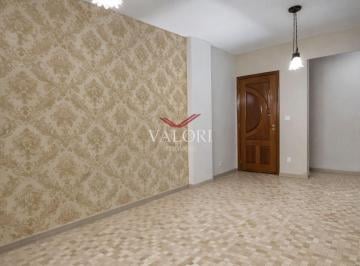 Apartamento · 130m² · 3 Quartos · 1 Vaga · Apartamento de 3 quartos 1 suíte com 130 m2 na quadra do mar