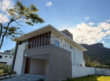Casa · 275m² · 4 Quartos · 2 Vagas · Casa Alto Padrão em Pedra Branca, Palhoça/SC