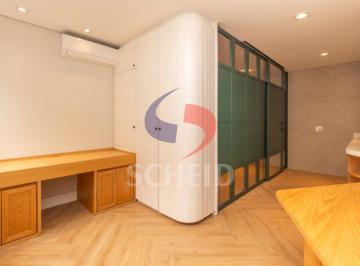 Comercial · 34m² · Conjunto Comercial á Venda em Moema com 34m², 1 vaga.