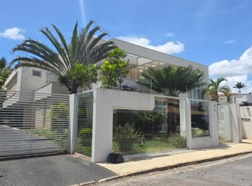 Casa de 5 quartos, Brasília · QI 5, LINDO SOBRADO, 5 SUITES, ESTUDA PERMUTA RS 12.000.000,00