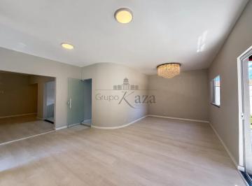 Casa · 250m² · 3 Quartos · 2 Vagas · Oportunidade - Casa em Condomínio - Urbanova - Condomínio Eldorado - 3 Dormitórios - 225m².