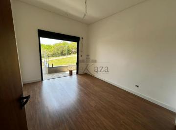 Casa · 250m² · 4 Quartos · 4 Vagas · Oportunidade - Casa em Condomínio - Jardim Panorama - Residencial Fogaça - 3 suítes - 250m²