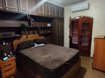 Casa · 200m² · 4 Quartos · Casa bom clima com energia solar 7 vagas
