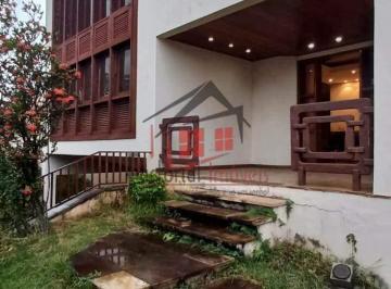 Casa · 640m² · 8 Quartos · 6 Vagas · Casa comercial para locação com 08 quartos e suíte no bairro Santa Tereza – Belo Horizonte/MG