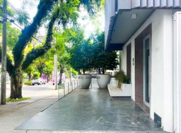 Foto 01 · Loja comercial de alto padrão no coração do Moinhos de Vento: 6 salas, 4 banheiros, 270m² para locaç