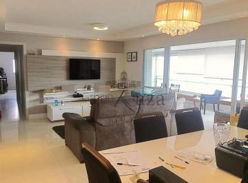 Apartamento · 182m² · 4 Quartos · 3 Vagas · Oportunidade - Apartamento - Vila Ema - Residencial Grand Club - 4 Dormitórios - 182m².