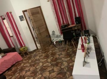 Casa · 130m² · 2 Quartos · 2 Vagas · Oportunidade - Casa - Campos de São Jose - 2 Dormitórios - 130m².