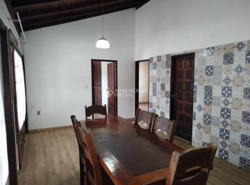 Apartamento · 75m² · 2 Quartos · 1 Vaga · Amplo apartamento mobiliado e próximo ao mar