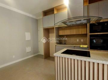 Apartamento · 70m² · 2 Quartos · 1 Vaga · Apartamento mobiliado à venda, 69m² 800m mar - Cachoeira do Bom Jesus, Florianópolis