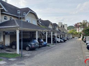 Casa · 375m² · 5 Quartos · 4 Vagas · Sobrado no Condomínio Terra Mater