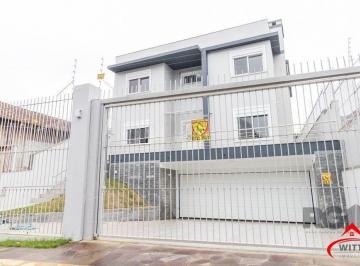 Casa · 255m² · 4 Quartos · 5 Vagas · Excelente casa de 254m² com 4 dormitórios sendo 3 suítes.
