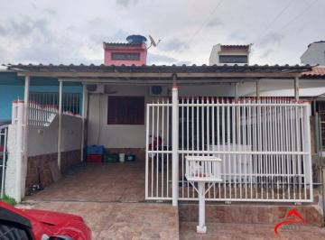 Casa · 70m² · 2 Quartos · Casa 2 dormitórios, vaga de garagem, Bairro Pq dos Eucalípitos