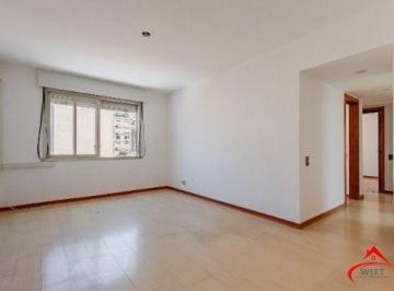 Apartamento · 93m² · 3 Quartos · 1 Vaga · Apartamento com 4 quartos e 93m² à venda em Centro Histórico, Porto Alegre.