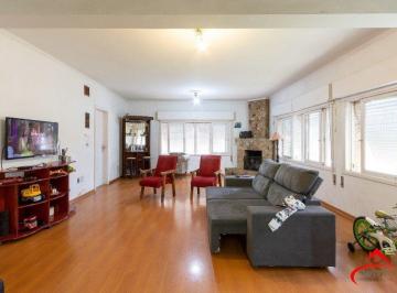 Casa · 273m² · 4 Quartos · 3 Vagas · Casa à venda - em Medianeira