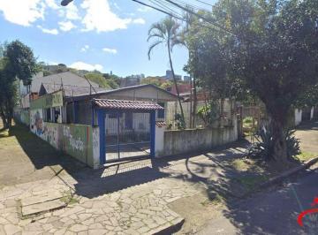 Casa · 80m² · 2 Quartos · 2 Vagas · Casa de esquina no bairro Teresópolis