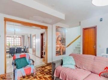Casa · 240m² · 4 Quartos · 2 Vagas · Casa em condomínio no bairro Santo Antômnio de 4 dormitórios e 2 vagas