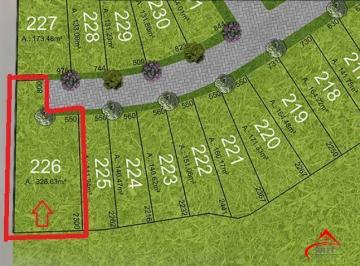 Terreno · 329m² · Oportunidade!! Terreno em condomínio fechado com ótima infraestrutura!!!