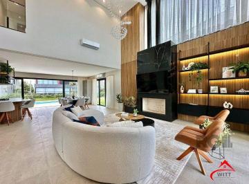Casa · 320m² · 5 Quartos · Casa à venda - em Marina