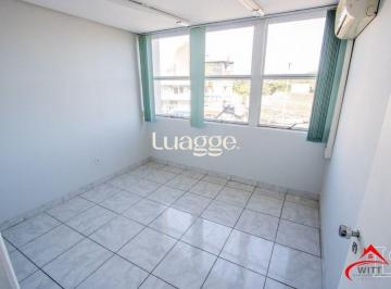 Comercial · 23m² · 1 Quarto · 1 Vaga · Sala comercial com 22m² de área privativa, frente, piso cerâmico, equipada com l