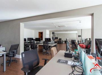 Comercial · 225m² · 4 Quartos · 3 Vagas · Cobertura Comercual para Venda - 225,39m², 3 vagas cobertas - Bela Vista
