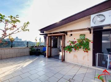 Apartamento · 160m² · 2 Quartos · 1 Vaga · Ótima cobertura, 2 dormitórios e 1 dependência de empregada e 1 vaga coberta.