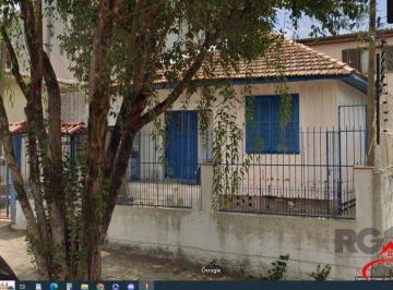 Casa · 140m² · 5 Quartos · 2 Vagas · BAIXOU! Casa à Venda Bairro Glória próxima ao BOURBON SHOPPING Teresópolis.