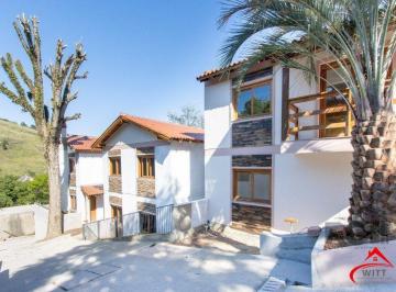 Casa · 117m² · 2 Quartos · 1 Vaga · LINDA CASA EM CONDOMÍNIO JUNTO À NATUREZA