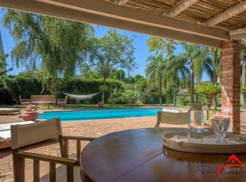 Casa · 418m² · 5 Quartos · 6 Vagas · Casa para Venda - 418m², 5 dormitórios, sendo 1 suites, 6 vagas - Tristeza
