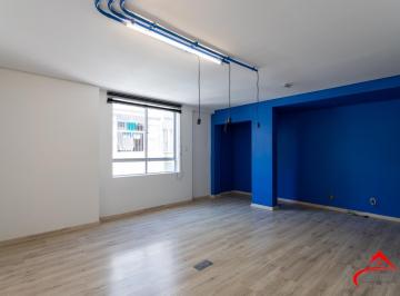Comercial · 43m² · 6 Quartos · Andar inteiro de 214 m²