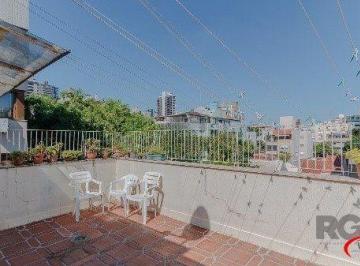 Apartamento · 156m² · 2 Quartos · 3 Vagas · Vende-se excelente cobertura 2 quartos com suíte, 3 vagas de garagem com 156m² n