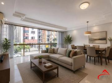 Casa · 344m² · 4 Quartos · 7 Vagas · Casa com 4 quartos, 7 vagas e pátio no Bairro Higienópolis