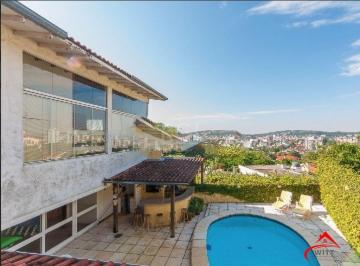 Casa · 440m² · 5 Quartos · 4 Vagas · Ótima Oportunidade de Venda - Entre em Contato Conosco