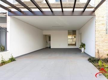 Casa · 251m² · 4 Quartos · 4 Vagas · Casa à venda - em Hípica