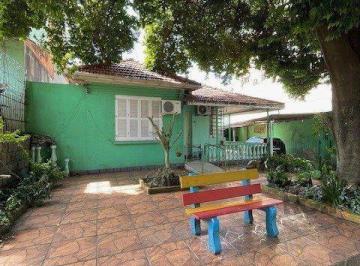 Casa · 130m² · 3 Quartos · 4 Vagas · Casa à venda - em Cristal