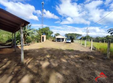 Terreno · 765m² · Terreno no bairro Lageado  com 2 casas de 1 dormitório
