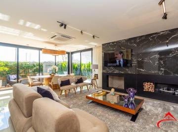 Casa · 190m² · 4 Quartos · 2 Vagas · Casa de alto padrão no condomínio Vale dos Lírios