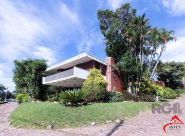 Casa · 724m² · 4 Quartos · 6 Vagas · Casa com 724 m² privativos, 4 dormitórios sendo 4 suítes, 6 vagas sendo 3 cobert