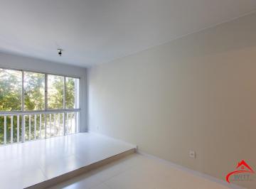Apartamento · 79m² · 3 Quartos · Apartamento 3 quartos, reformado, condomínio com infraestrutura - Bairro Cristal