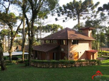 Casa · 236m² · 3 Quartos · Linda casa em Canela