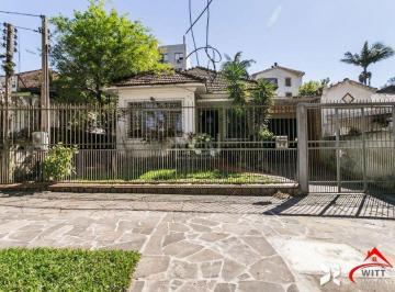 Casa · 198m² · 3 Quartos · 4 Vagas · Casa para Venda - 198m², 3 dormitórios, sendo 1 suites, 4 vagas - Petrópolis