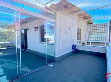 Apartamento · 116m² · 2 Quartos · 1 Vaga · Cobertura de 2 dormitórios com terraço e vista panorâmica.