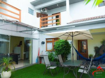 Casa · 308m² · 3 Quartos · 2 Vagas · Casa 3 quartos mobiliada a venda próximo ao centro de Canoas