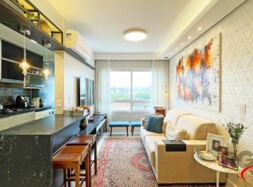Apartamento · 62m² · 2 Quartos · 2 Vagas · Apartamento dois dormitórios com duas vagas de garagem na Cidade Baixa