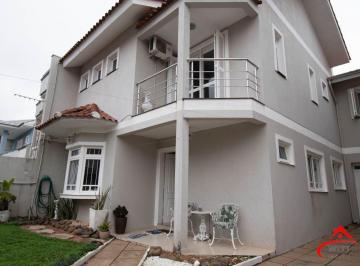 Casa · 217m² · 3 Quartos · 3 Vagas · Casa sobrado no bairro Mont Serrat em Canoas