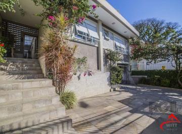 Casa · 196m² · 4 Quartos · 3 Vagas · Casa de 4 dormitórios no bairro Glória