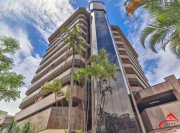 Comercial · 57m² · 3 Quartos · Sala comercial em um ponto excelente da Rua Padre Chagas.