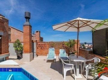 Casa · 365m² · 3 Quartos · 3 Vagas · Casa sobrado no Cristal de 3 dormitórios e 3 vagas