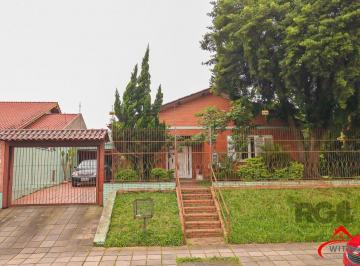 Casa · 200m² · 2 Quartos · 2 Vagas · Casa com 2 quartos, vaga de garagem, churrasqueira, com 200m² privativos no cent