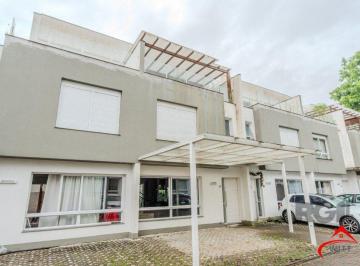 Casa · 188m² · 3 Quartos · 2 Vagas · Casa impecável e mobiliada, com 3 niveis, possui 3 dormitórios sendo 1 suíte, 4
