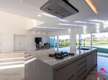 Casa · 388m² · 5 Quartos · 4 Vagas · Casa Condominio para Venda - 388m², 5 dormitórios, sendo 3 suites, 4 vagas - Ter